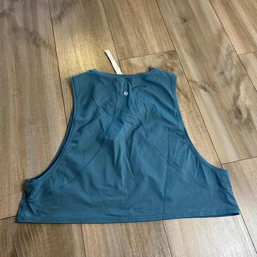 Lululemon Size 12 Teal Mesh Athletic Tank Top‎ Cropped Sleeveless